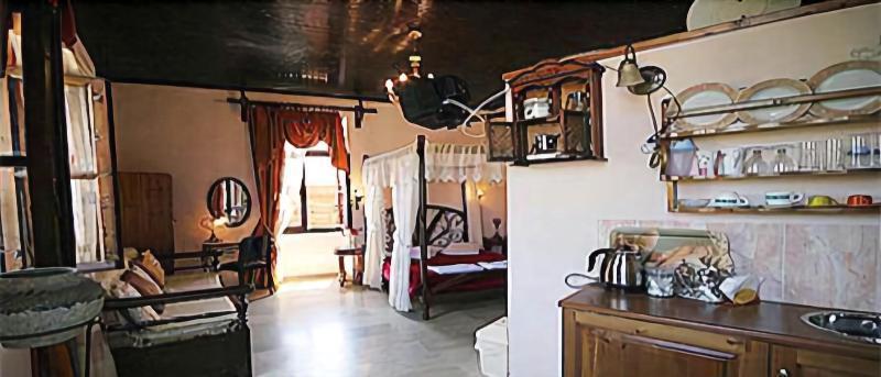 Archontiko Evgenia Studios & Suites Old Town Chania Chania  Exterior photo